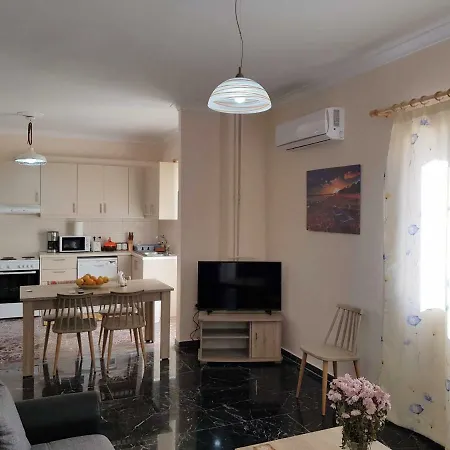 Nea Chora Beach Apartment